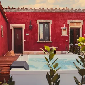 https://hotel-villa-giulia-reitani.sicilyhotelsitaly.net
