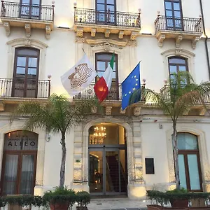 https://grande-albergo-alfeo.sicilyhotelsitaly.net